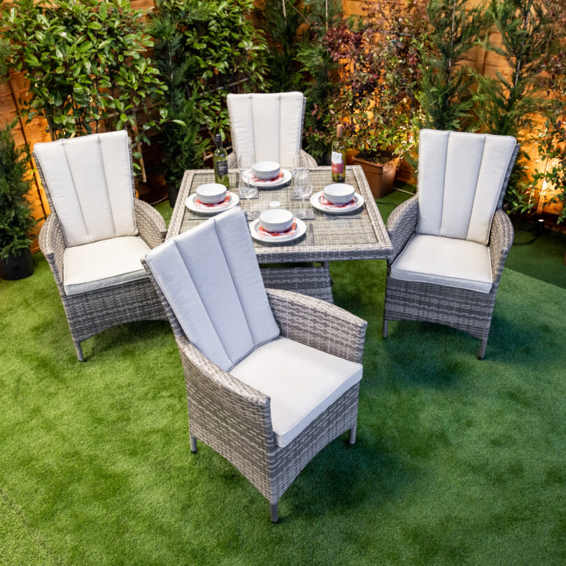 Rattan Dining Sets: Elevate Your<br>Outdoor Dining Experience