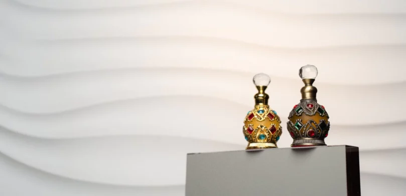 Perfume Oils vs Sprays: Which Lasts Longer